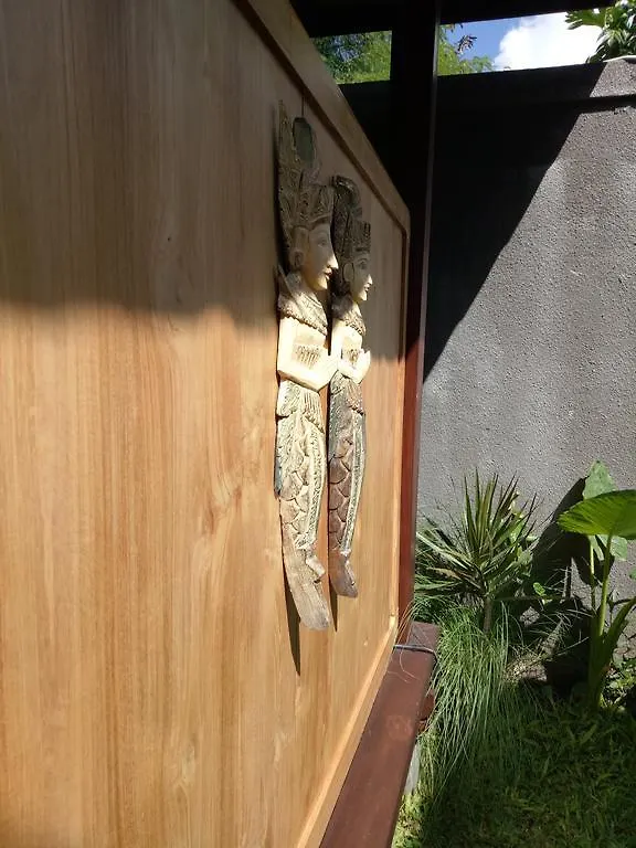 Villa Reisya Nusa Dua  Nusa Dua (Bali)