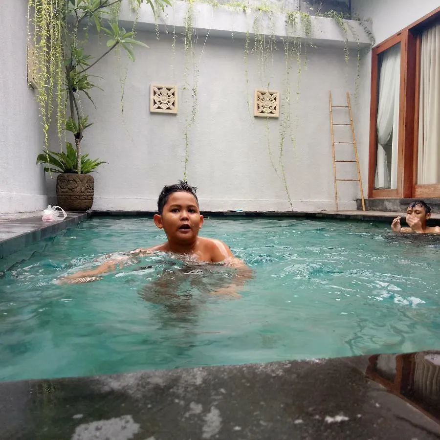 Villa Reisya Nusa Dua